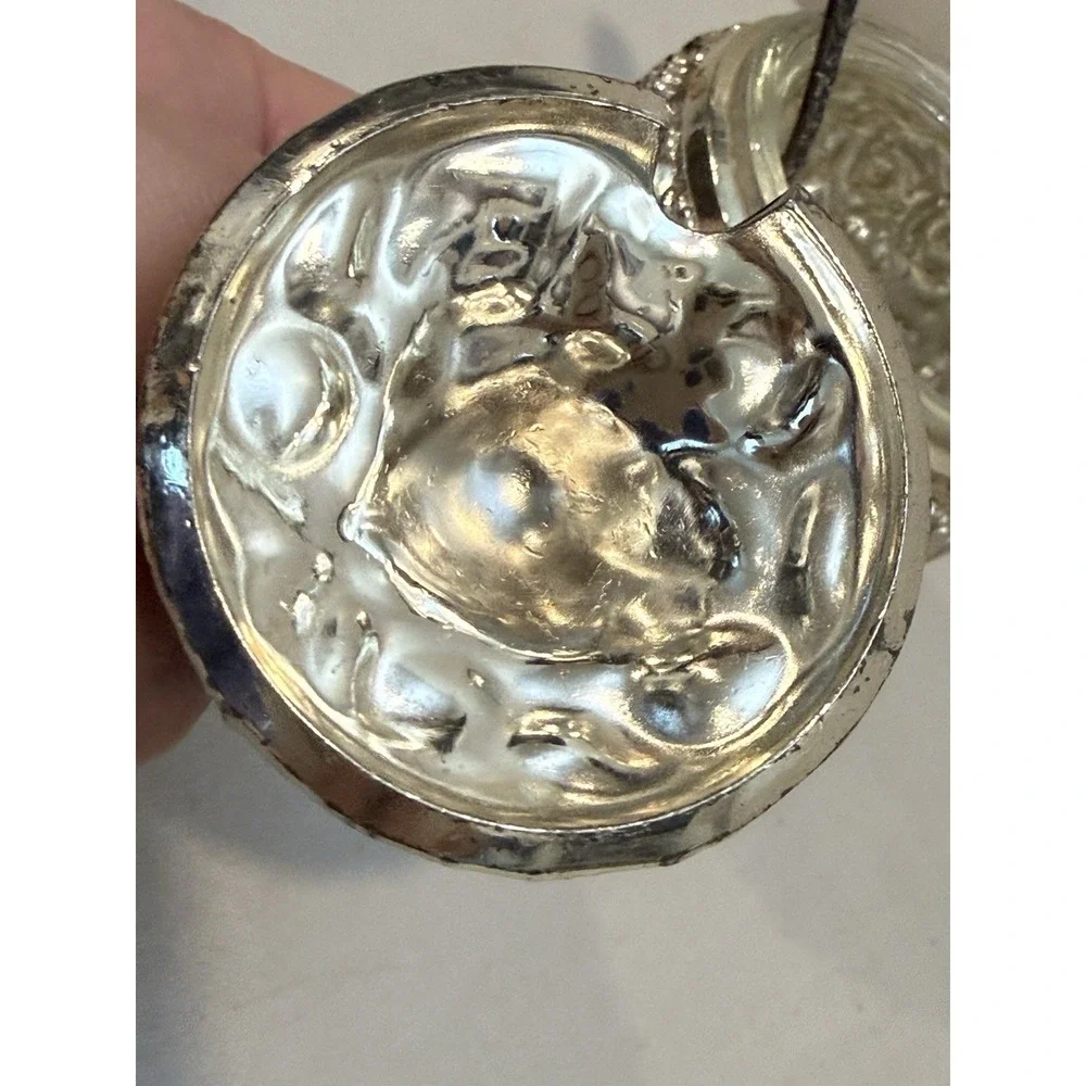 Harrison Fisher Sugar Bowl HF-0917 Silver Plated Floral Sugar/Condiment Repousse
